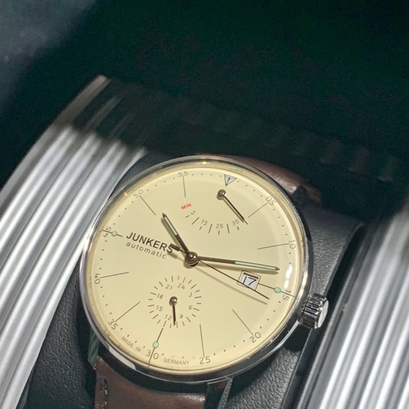 Junkers Bauhaus Automatic Watch Power Reserve - Picture 8 of 16